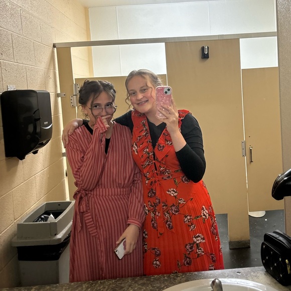 Meet your Posher, Ashley - Picture 5 of 10